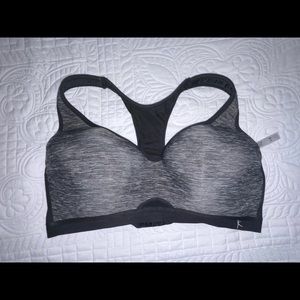Danskin sports bra 40D